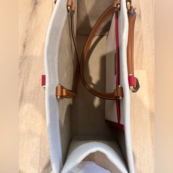 Tory Burch Blake Jumbo Tote - Picture 4 of 4